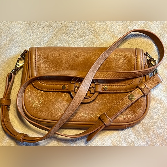 Tory Burch Amanda Tan Leather Shoulder Bag - EUC - Picture 10 of 10